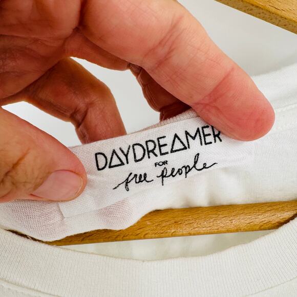 Daydreamer x Free People Rolling Stones Graphic Tee Leopard Tongue Size M - Picture 4 of 7